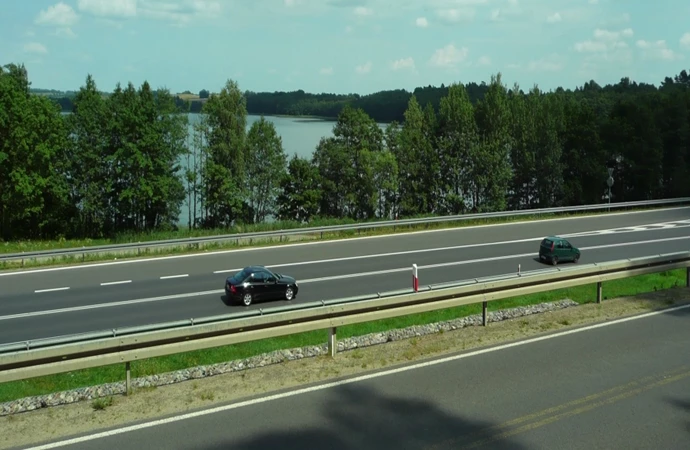 {Generalna Dyrekcja Dróg Krajowych i Autostrad ogłosiła przetarg na budowę drogi S16 na odcinku Borki Wielkie – Mrągowo.}
